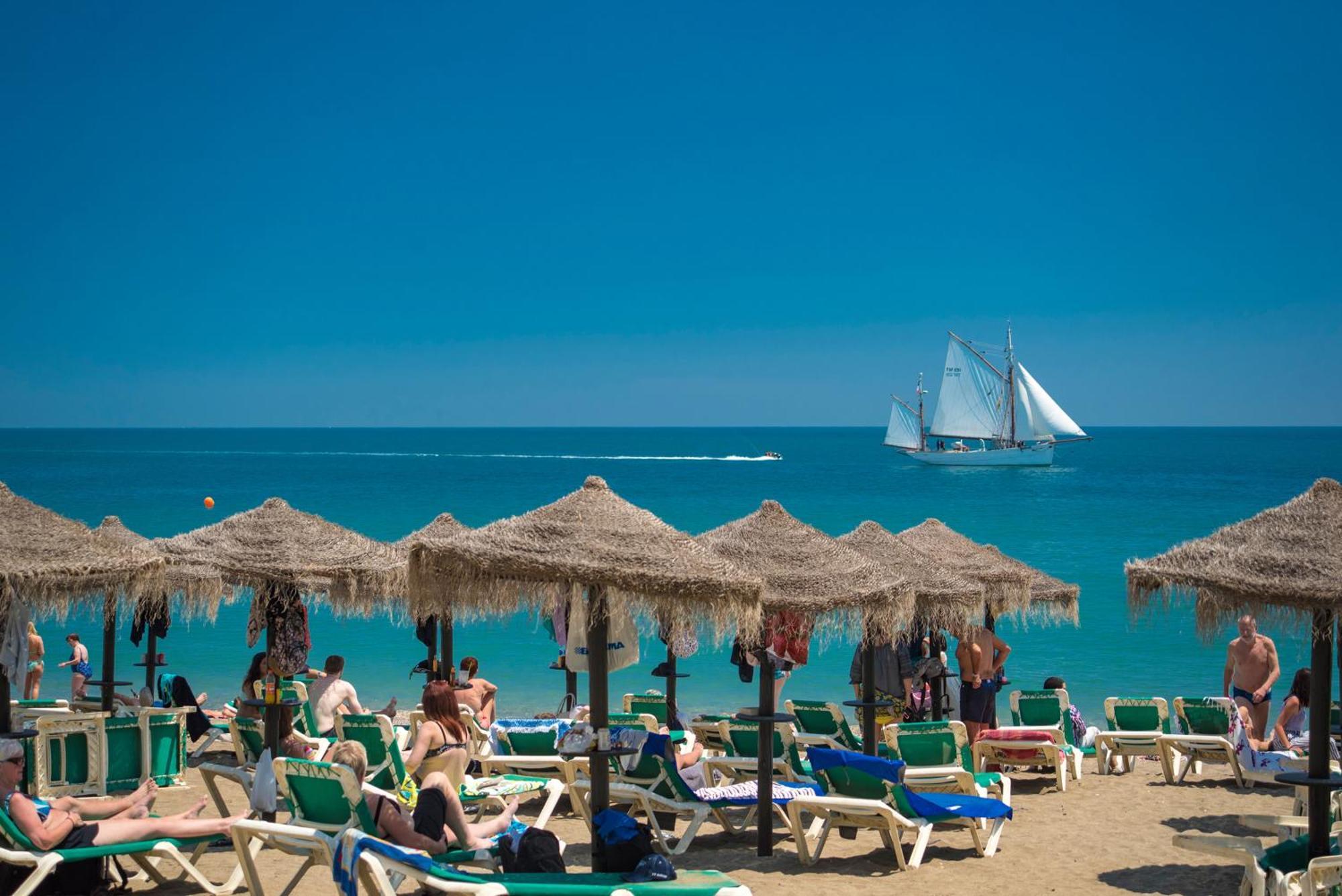 Urb Pueblo Del Parque, Luxury 2 Bedroom Apartment. Fantastic Central Location. Benalmádena Eksteriør bilde
