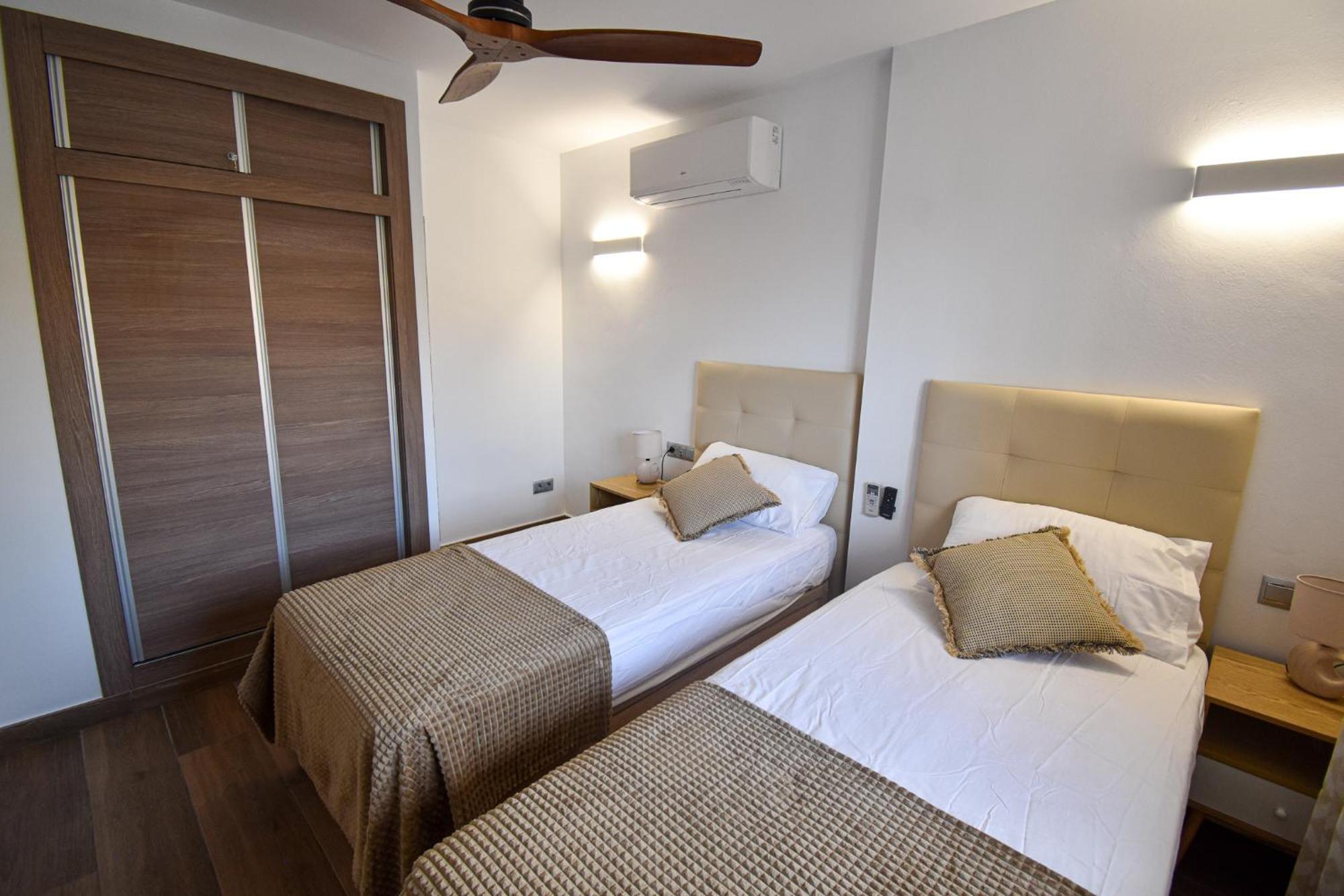 Urb Pueblo Del Parque, Luxury 2 Bedroom Apartment. Fantastic Central Location. Benalmádena Eksteriør bilde